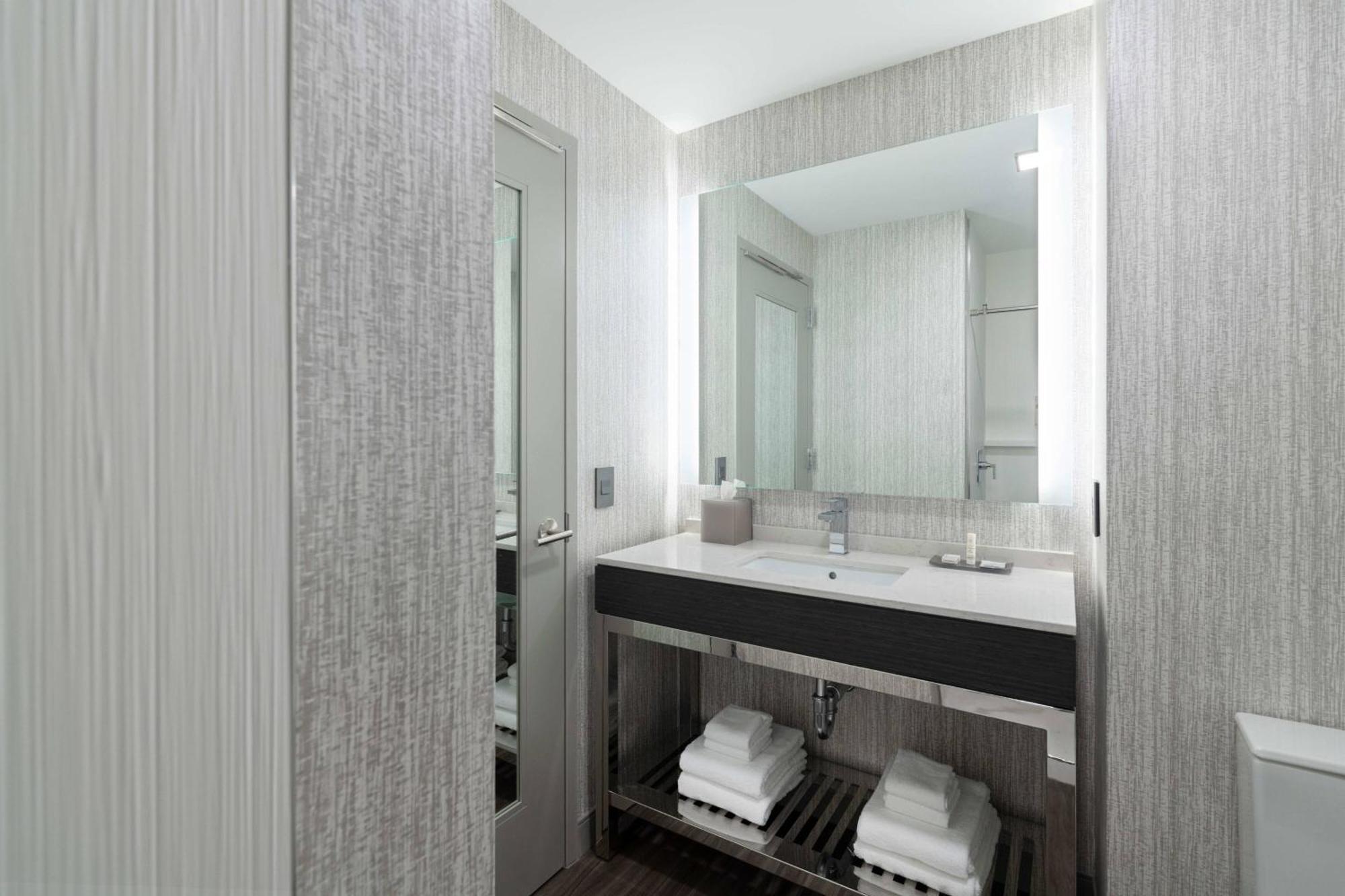 Fairfield By Marriott Inn & Suites Boston Medford Εξωτερικό φωτογραφία